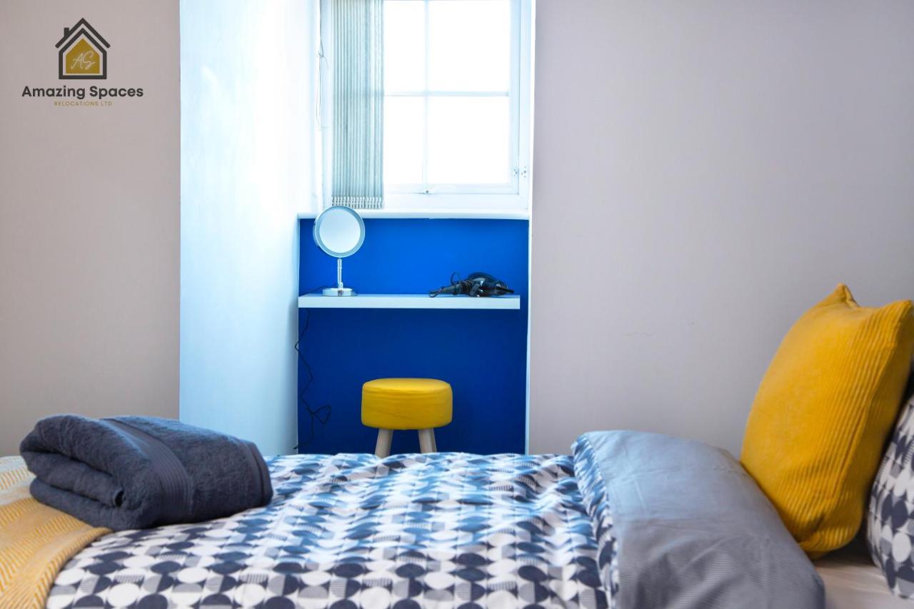 Large Unique 2 Bedroom Duplex Apartment With Private Parking & Free Wifi - Vat Qualifying By Amazing Spaces Relocations Ltd وارينغتون المظهر الخارجي الصورة